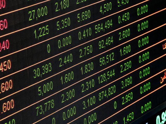 Bourse de Paris en légère hausse avant la réunion de la Fed du 1er novembre