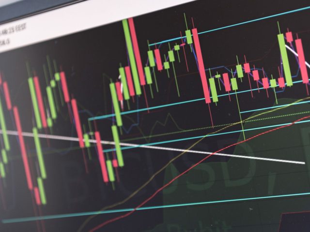 Pourquoi la Bourse de Paris plonge-t-elle aujourd’hui ?